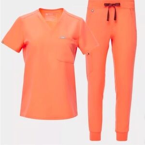 Set of Figs Orange M High Waisted Zamora Joggers and S Catarina Top